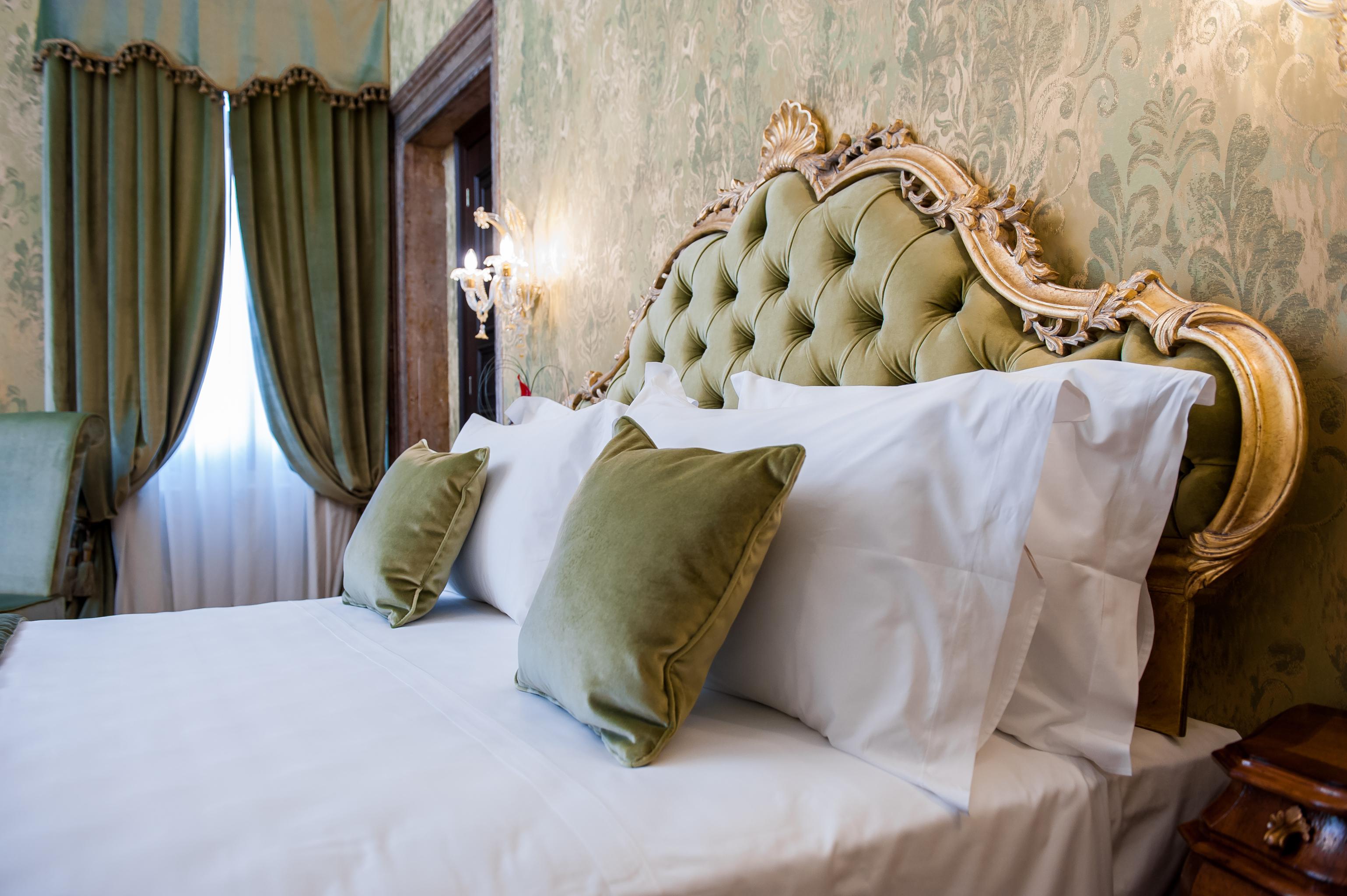 Hotel Nani Mocenigo Palace Venice Exterior photo A bedroom