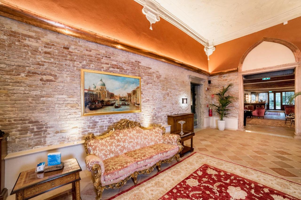 Hotel Nani Mocenigo Palace Venice Exterior photo Interior of the hotel